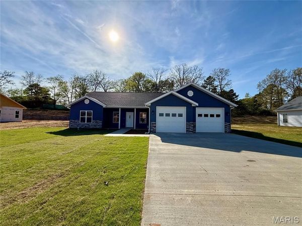 317 Kearbey Drive , Poplar Bluff, MO 63901