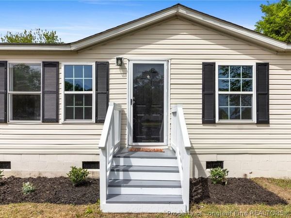 2504 Carriage Road, Fayetteville, NC 28312