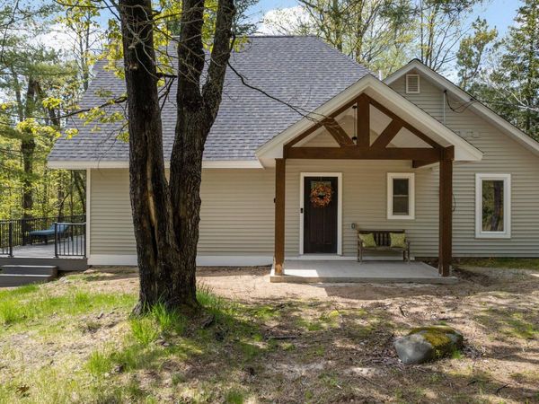 1439 Apache Trail, Gaylord, MI 49735