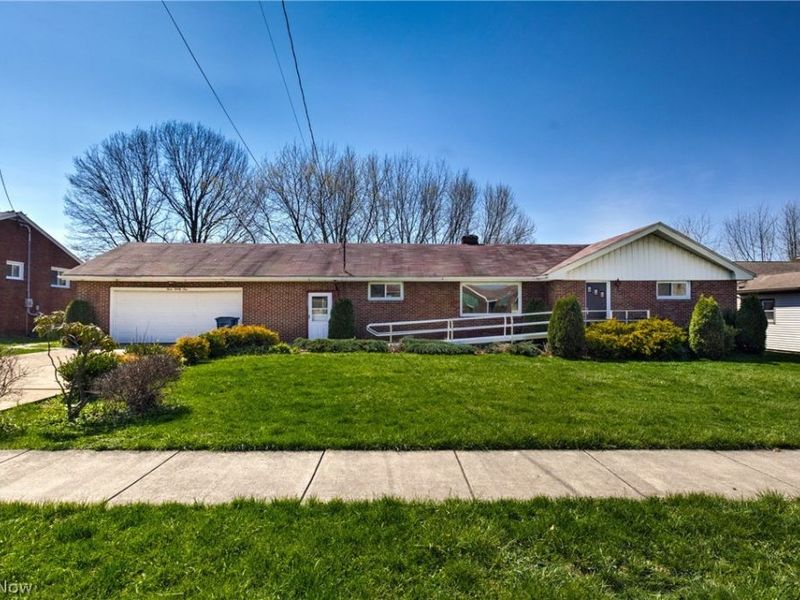 321 Porter Avenue, Campbell, OH 44405 Photo 1