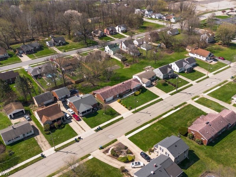 321 Porter Avenue, Campbell, OH 44405 Photo 11