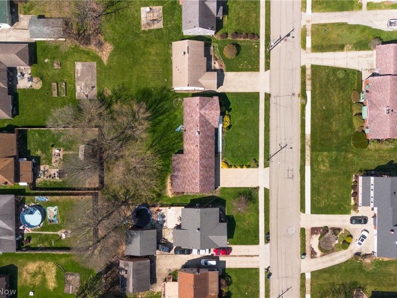 321 Porter Avenue, Campbell, OH 44405 Photo 13