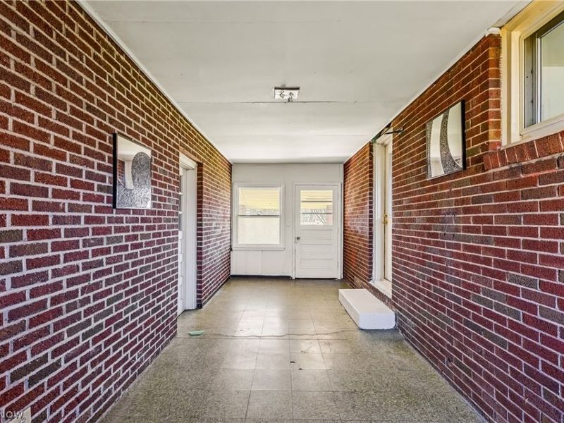 321 Porter Avenue, Campbell, OH 44405 Photo 14