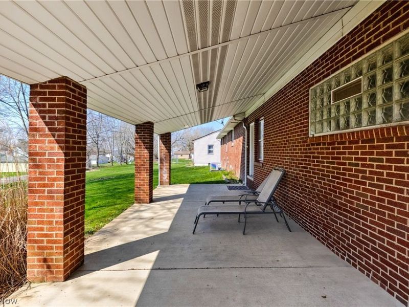 321 Porter Avenue, Campbell, OH 44405 Photo 4