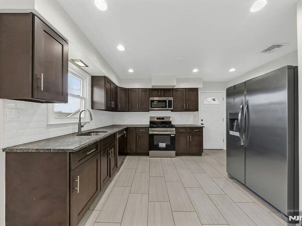 11 Sibel Court 2, Woodland Park, NJ 07424