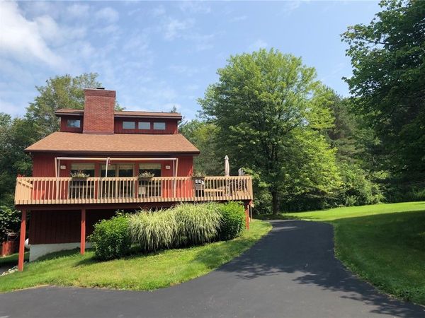 6563 Gulick Road , Naples, NY 14512