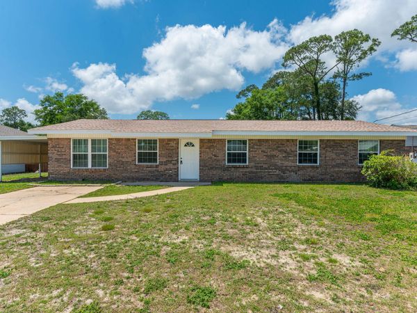 1416 S Palm Boulevard, Niceville, FL 32578