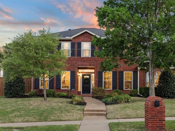 144 Oxford Drive, Heath, TX 75032