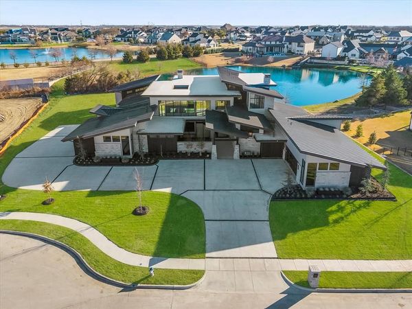 207 Sunset Point Trail, Heath, TX 75032