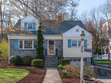 26 Dogwood Drive, Scarsdale, NY 10583