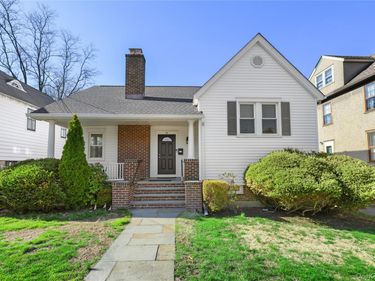 48 Coakley Avenue, Harrison, NY 10528