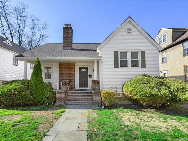 48 Coakley Avenue , Harrison, NY 10528