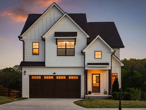 7424 Crowes Nest Drive, Harrison, TN 37341