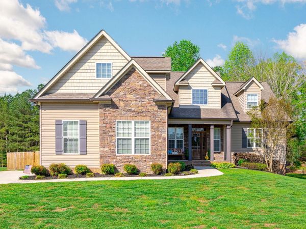 1010 Natural Way, Soddy Daisy, TN 37379