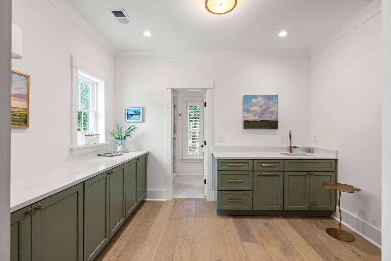 452 Morrison Street Photo 47