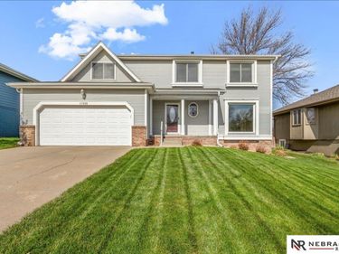 17048 M Street, Omaha, NE 68135