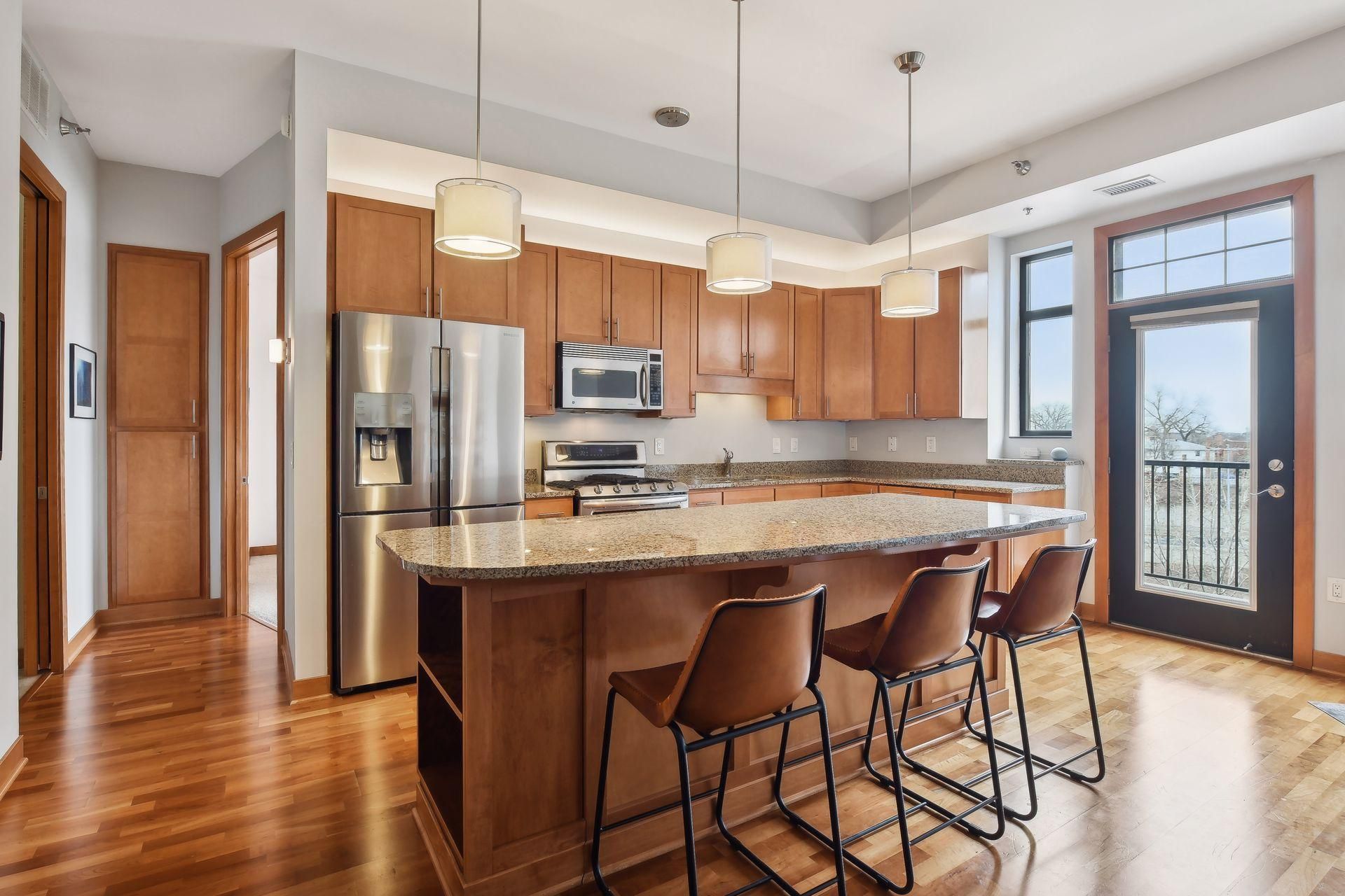 317 Groveland Avenue, Unit 709, Minneapolis, MN 55403 Main Photo