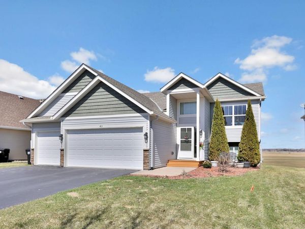 43 Robinson Drive , Circle Pines, MN 55014