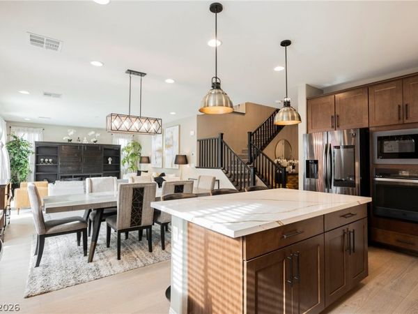 10145 Matter Overlook Drive, Las Vegas, NV 89178