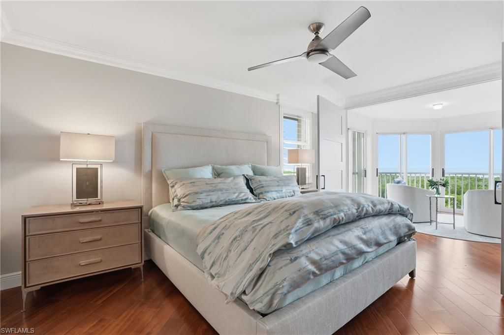 6585 Nicholas Blvd, Unit 902, Naples, FL 34108 Photo