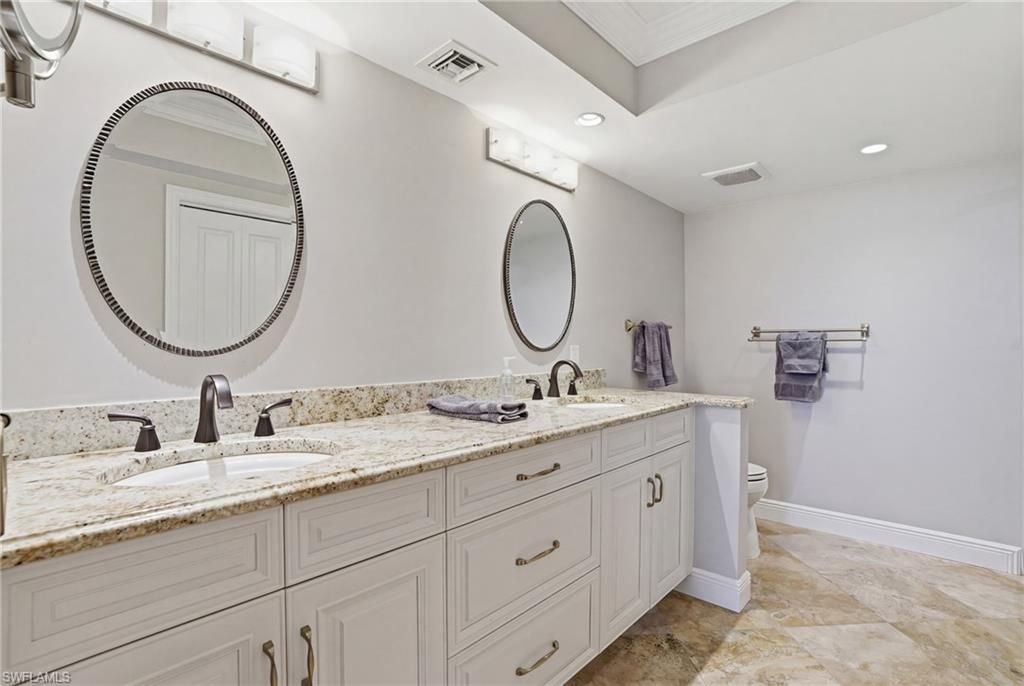 6585 Nicholas Blvd, Unit 902, Naples, FL 34108 Photo