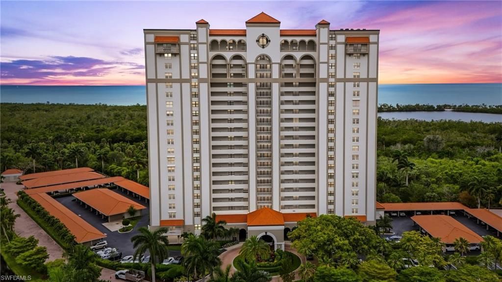 6585 Nicholas Blvd, Unit 902, Naples, FL 34108 Photo