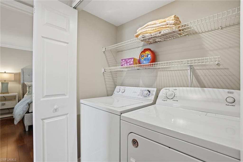 6585 Nicholas Blvd, Unit 902, Naples, FL 34108 Photo