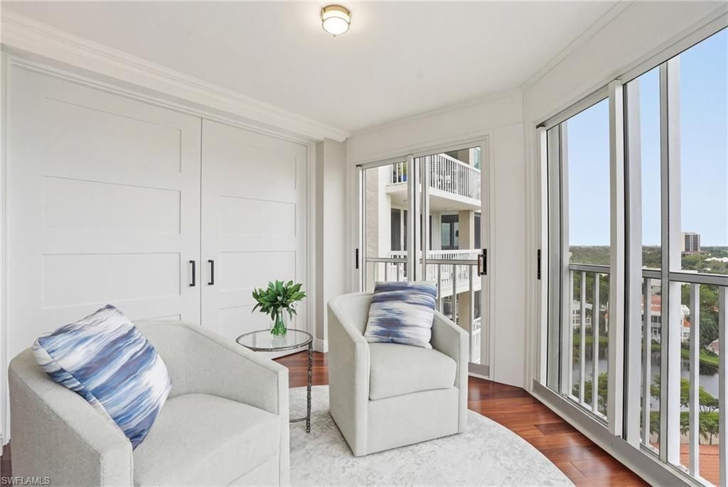 6585 Nicholas Blvd, Unit 902, Naples, FL 34108 Photo