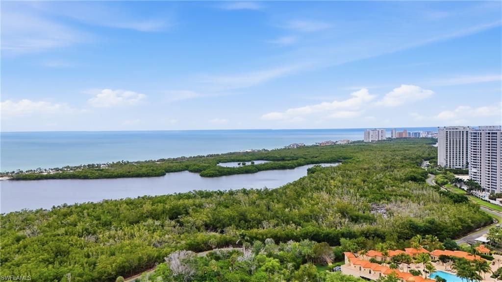6585 Nicholas Blvd, Unit 902, Naples, FL 34108 Photo