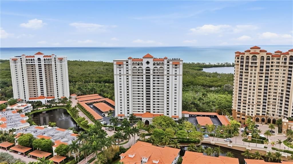 6585 Nicholas Blvd, Unit 902, Naples, FL 34108 Photo