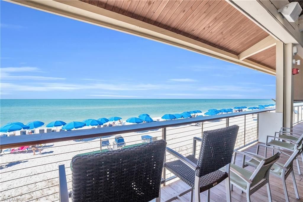 6585 Nicholas Blvd, Unit 902, Naples, FL 34108 Photo