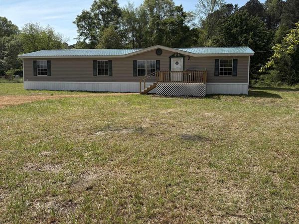 130 Blythe Mcdaniel Drive, Gadsden, AL 35901