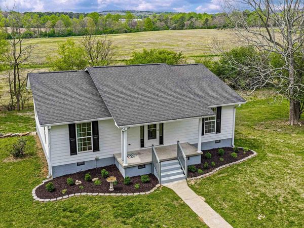 719 County Road 89 S, Fort Payne, AL 35967