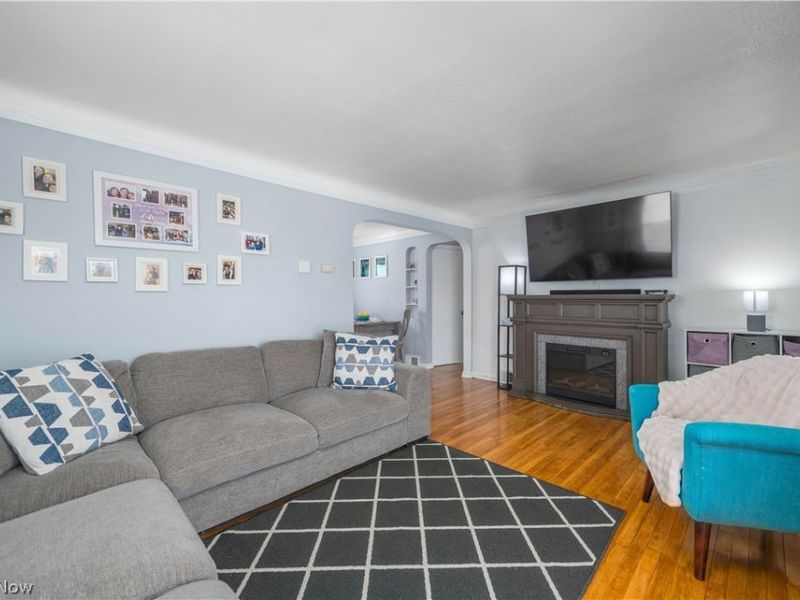 9109 Ansonia Avenue, Brooklyn, OH 44144 Photo 8