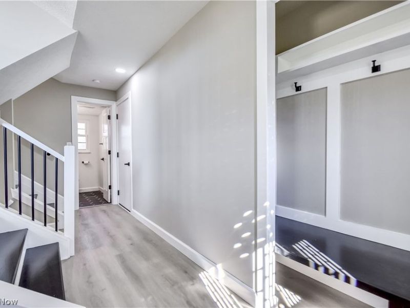 447 Saint Lawrence Boulevard, Eastlake, OH 44095 Photo 11