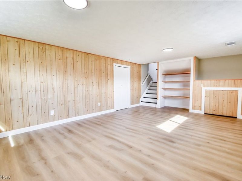 447 Saint Lawrence Boulevard, Eastlake, OH 44095 Photo 24