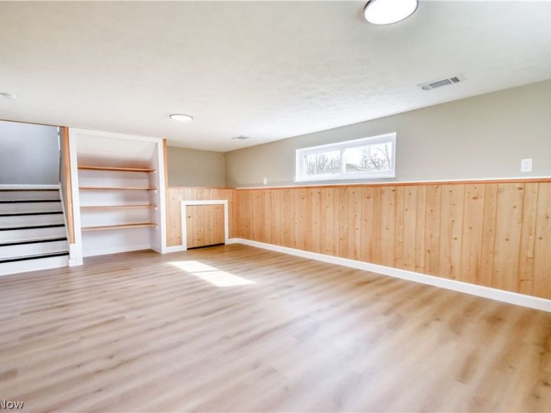 447 Saint Lawrence Boulevard, Eastlake, OH 44095 Photo 27