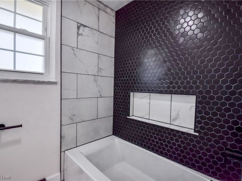 447 Saint Lawrence Boulevard, Eastlake, OH 44095 Photo 28