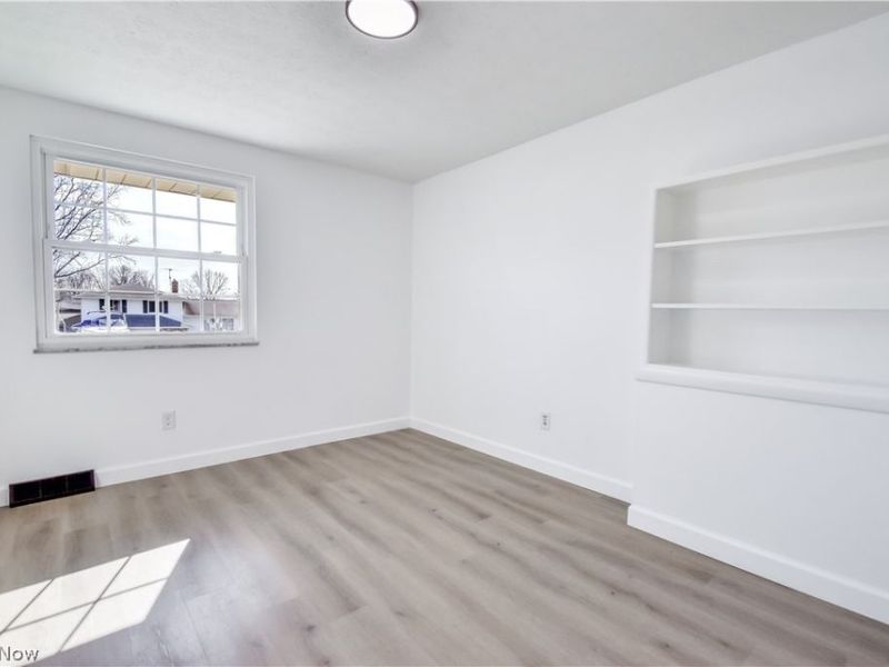 447 Saint Lawrence Boulevard, Eastlake, OH 44095 Photo 32