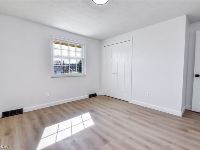 447 Saint Lawrence Boulevard, Eastlake, OH 44095 Photo 34