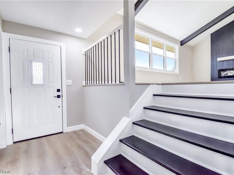 447 Saint Lawrence Boulevard, Eastlake, OH 44095 Photo 4