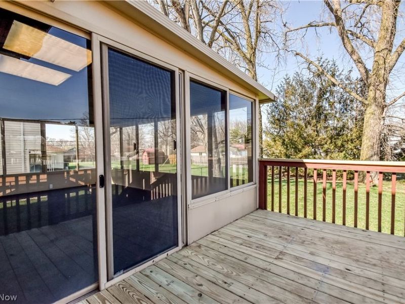 447 Saint Lawrence Boulevard, Eastlake, OH 44095 Photo 46