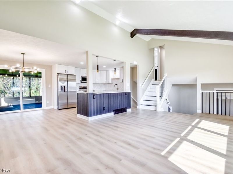 447 Saint Lawrence Boulevard, Eastlake, OH 44095 Photo 6