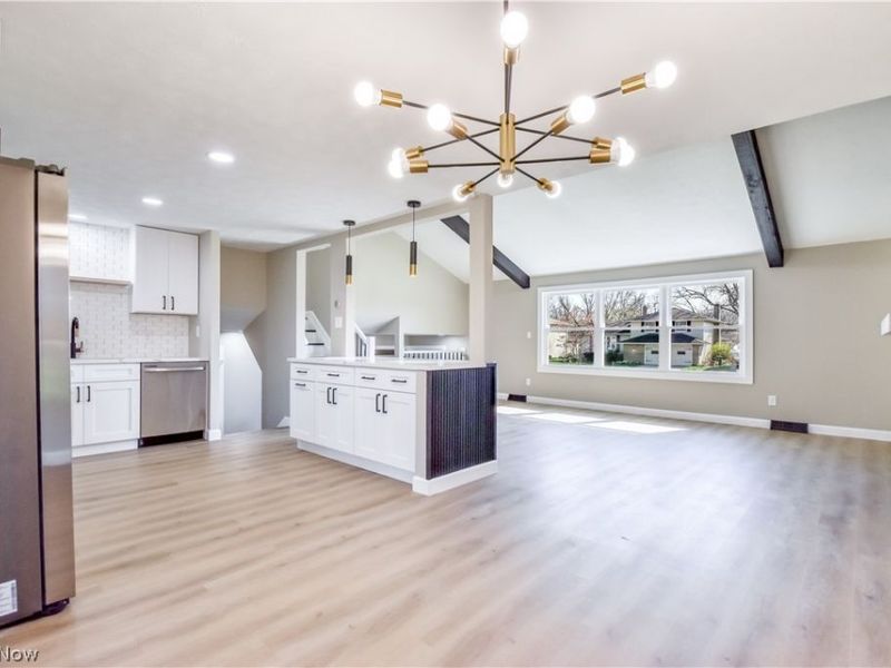 447 Saint Lawrence Boulevard, Eastlake, OH 44095 Photo 9