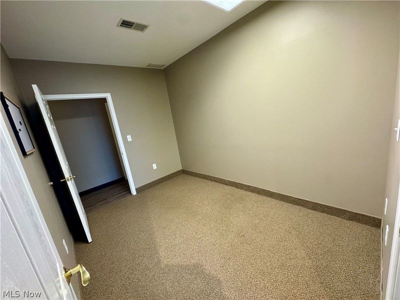 4720 Everhard Road NW, Canton, OH 44718 Photo 21