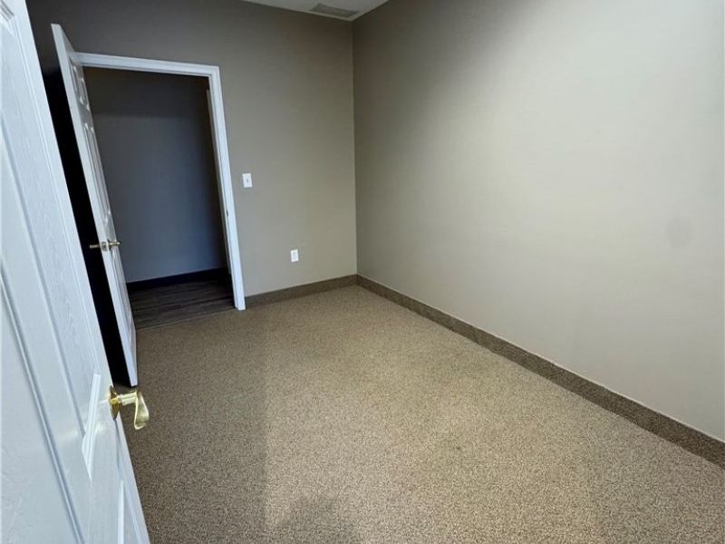 4720 Everhard Road NW, Canton, OH 44718 Photo 25
