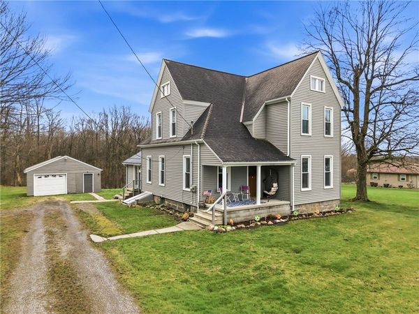 2233 Mercer West Middlesex Rd, Mercer, PA 16137