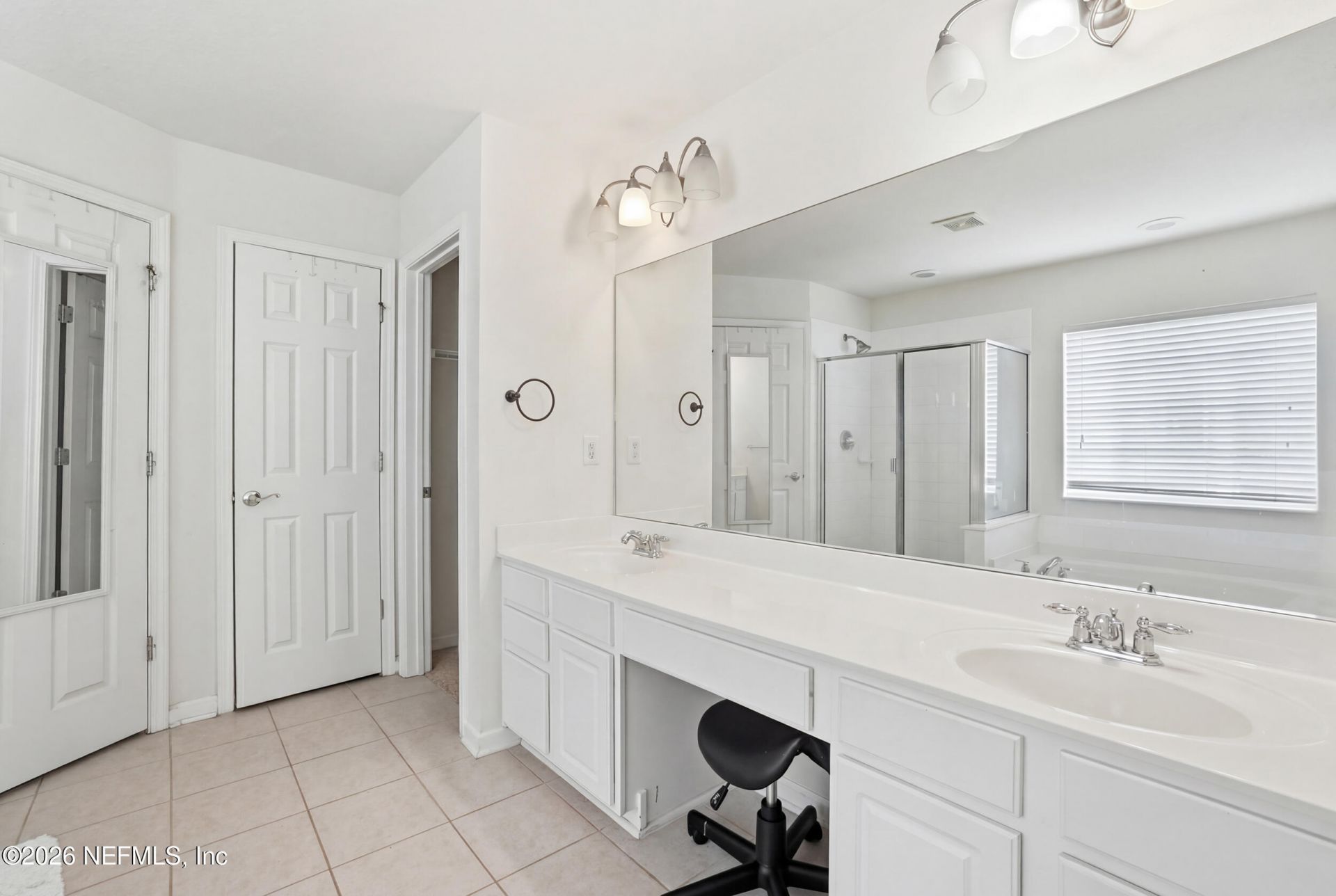 4008 Lionheart Drive, Jacksonville, FL 32216 Photo