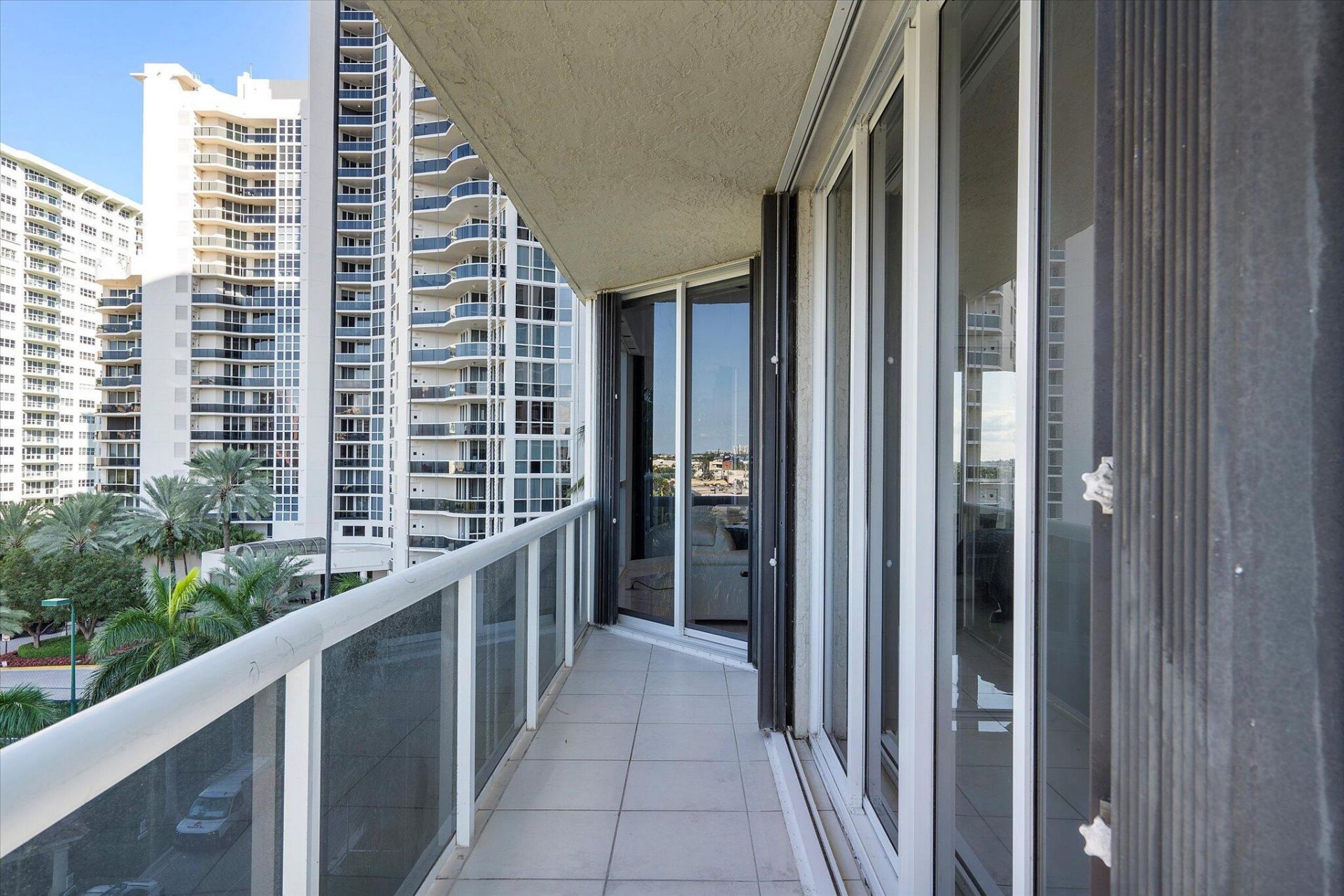 3100 N Ocean Boulevard, Unit 601, Fort Lauderdale, FL 33308 Photo