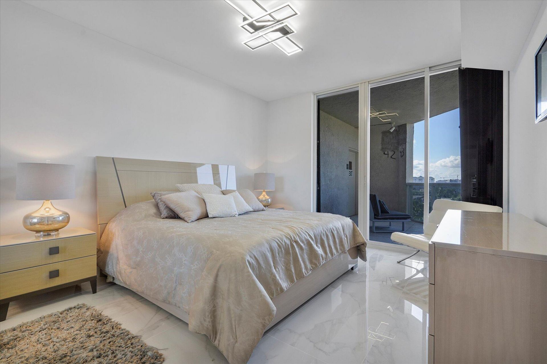 3100 N Ocean Boulevard, Unit 601, Fort Lauderdale, FL 33308 Photo